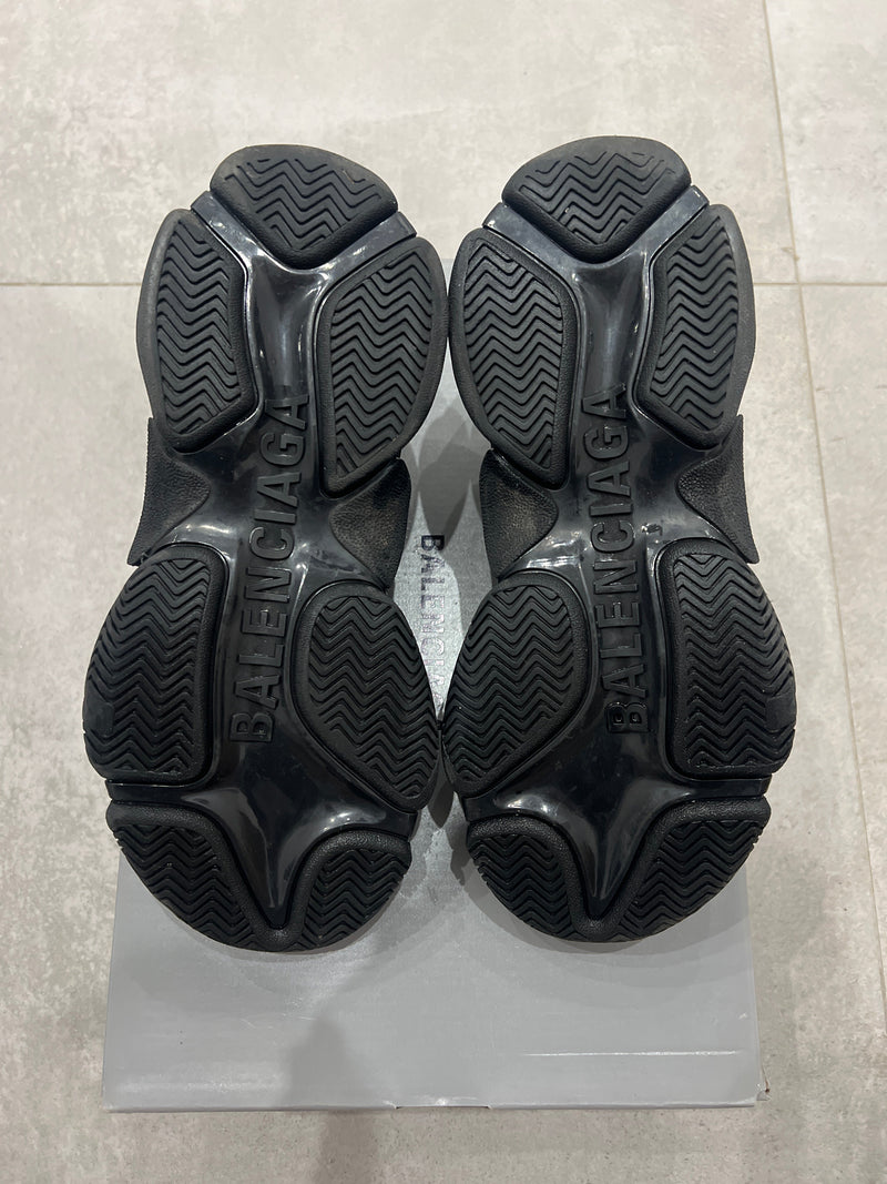 Balenciaga Triple S/3S Patent Black