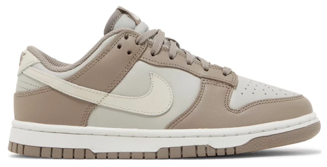 Nike Dunk Low Bone Beige/Moon Fossil (W)