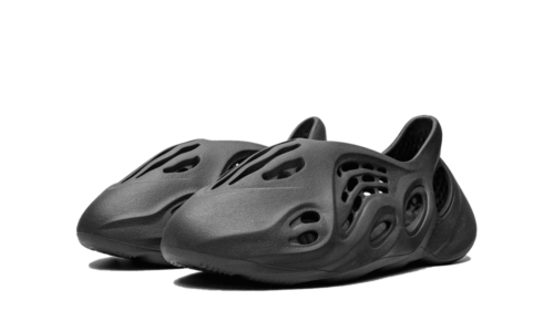 Yeezy Foam RNNR Onyx